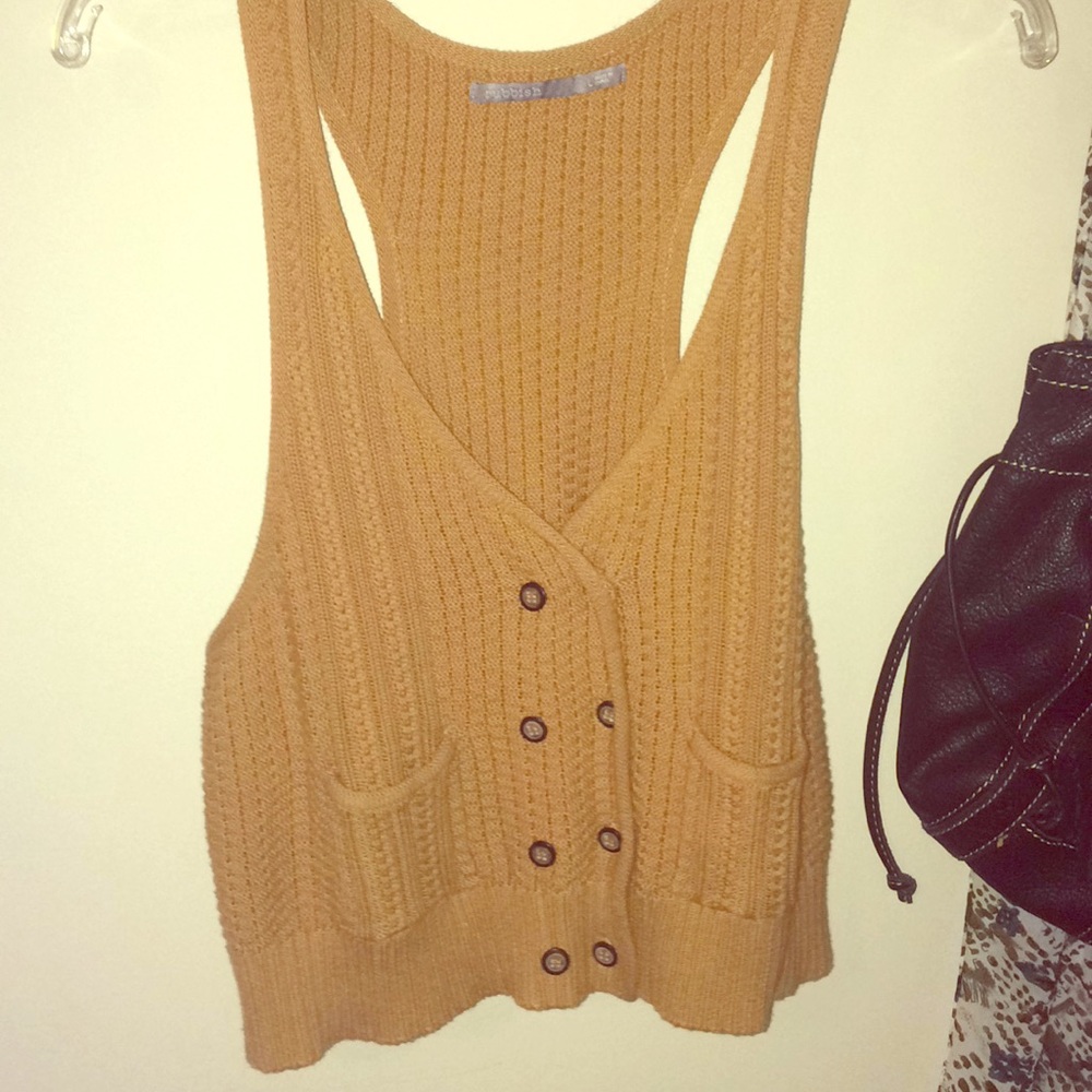 Cropped sweater/vest